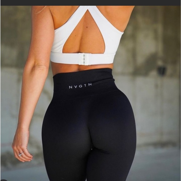NVGTN Black Solid Seamless Leggings Tight LARGE MINT! - Picture 8 of 9